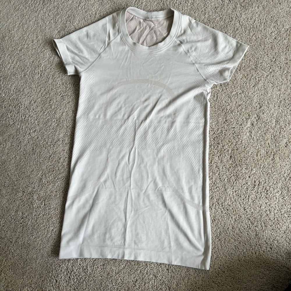 swiftly tech t shirt